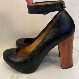 Colin Stuart, brown and black leather 4in heel. Worn maybe twice.